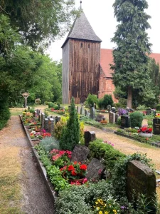 Ortsführung: Prerower Friedhof